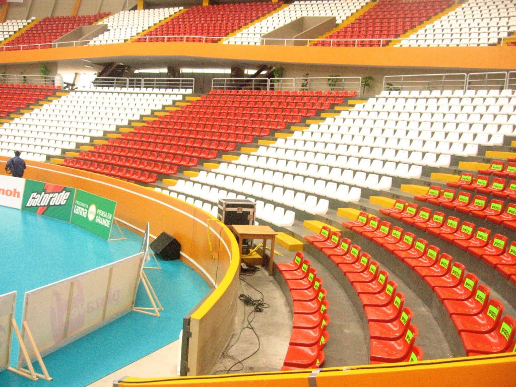 COLISEO GRAN CHIMU - TRUJILLO - MUNDIAL JUVENIL DE VOLEY PERU 2011 - 8